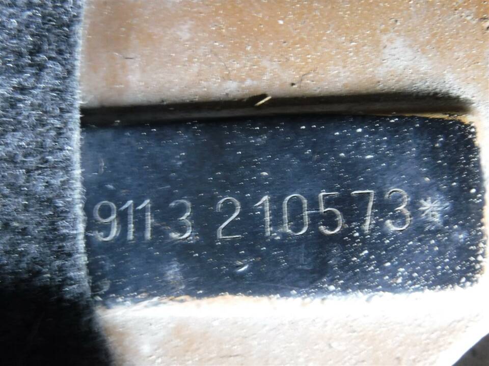 Image 19/50 of Porsche 911 2.4 E (1973)