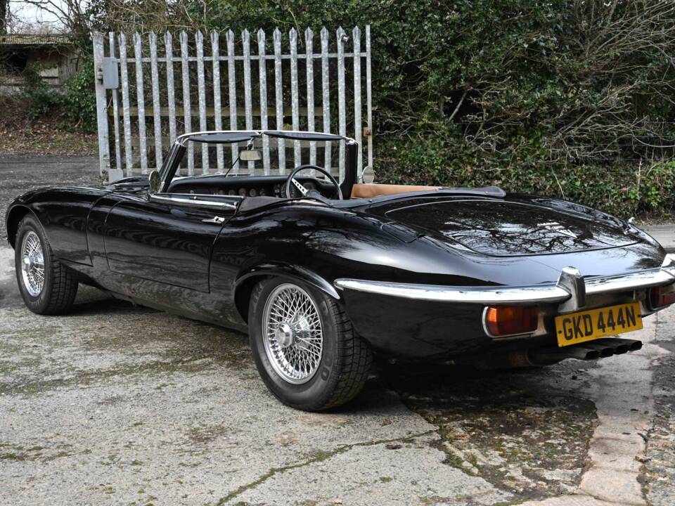 Bild 3/50 von Jaguar E-Type V12 (1974)