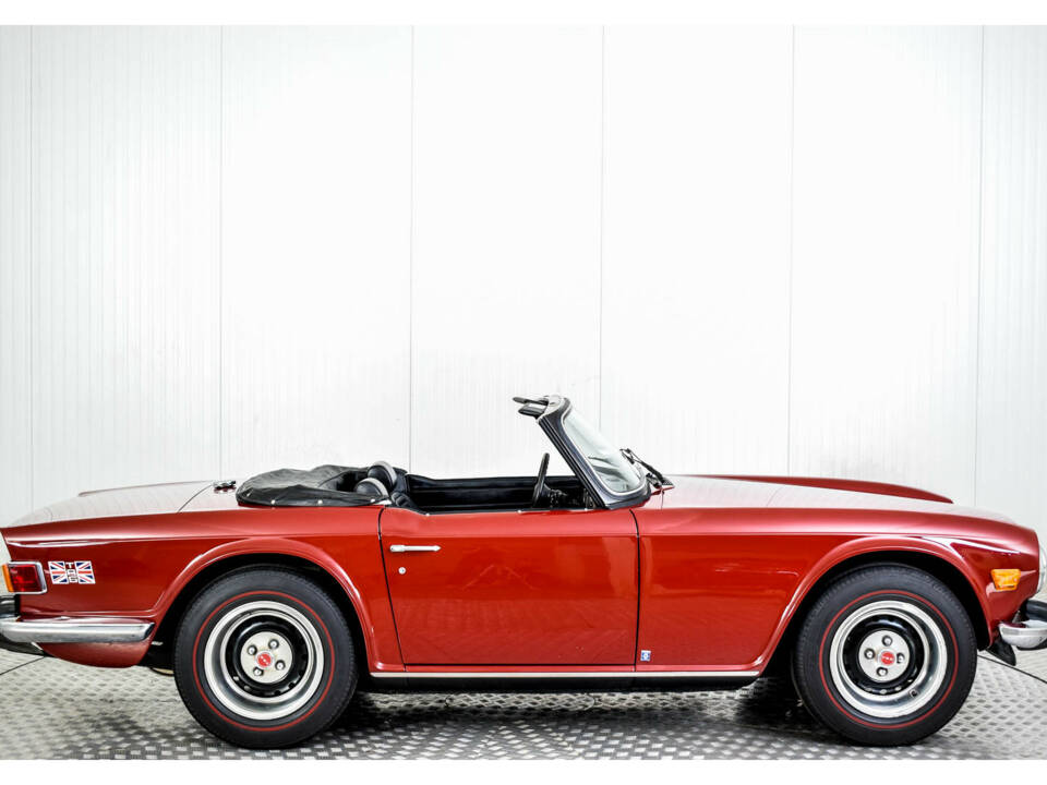 Image 8/50 de Triumph TR 6 (1974)