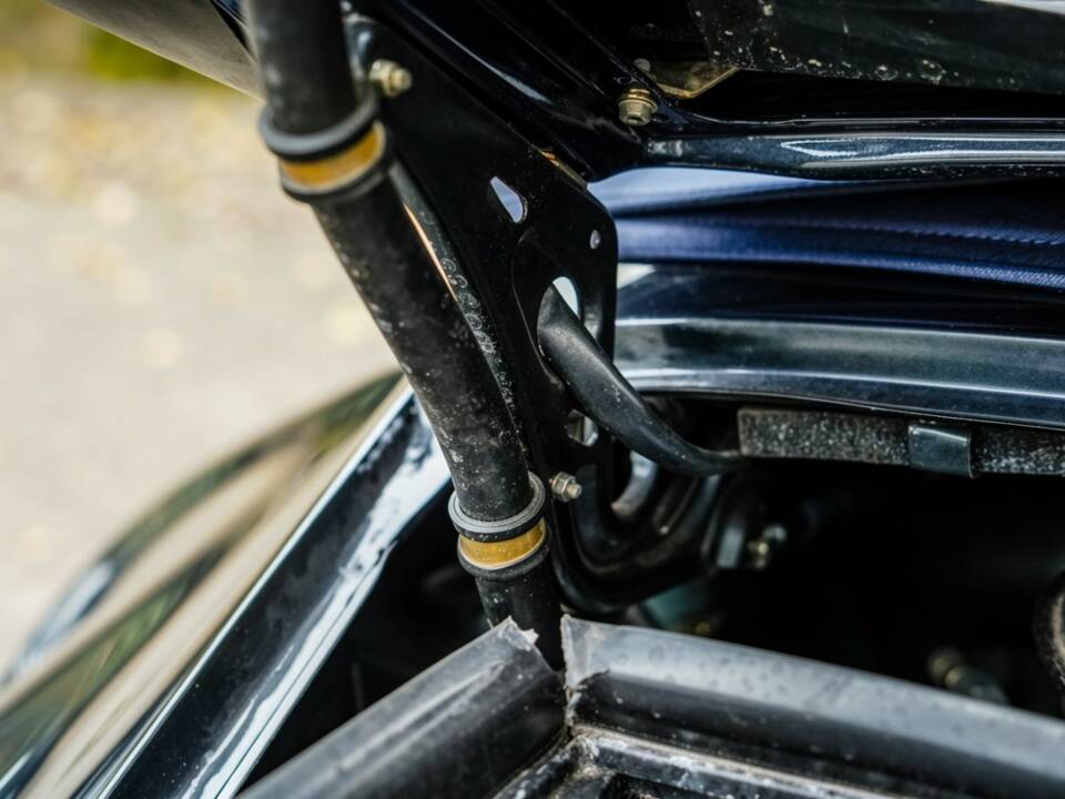 Image 14/16 of Porsche 911 Turbo 3.3 (1988)