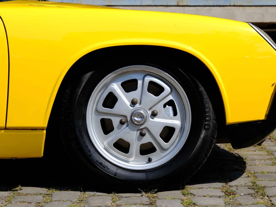 Image 3/88 of Porsche 914/4  2.0 (1976)