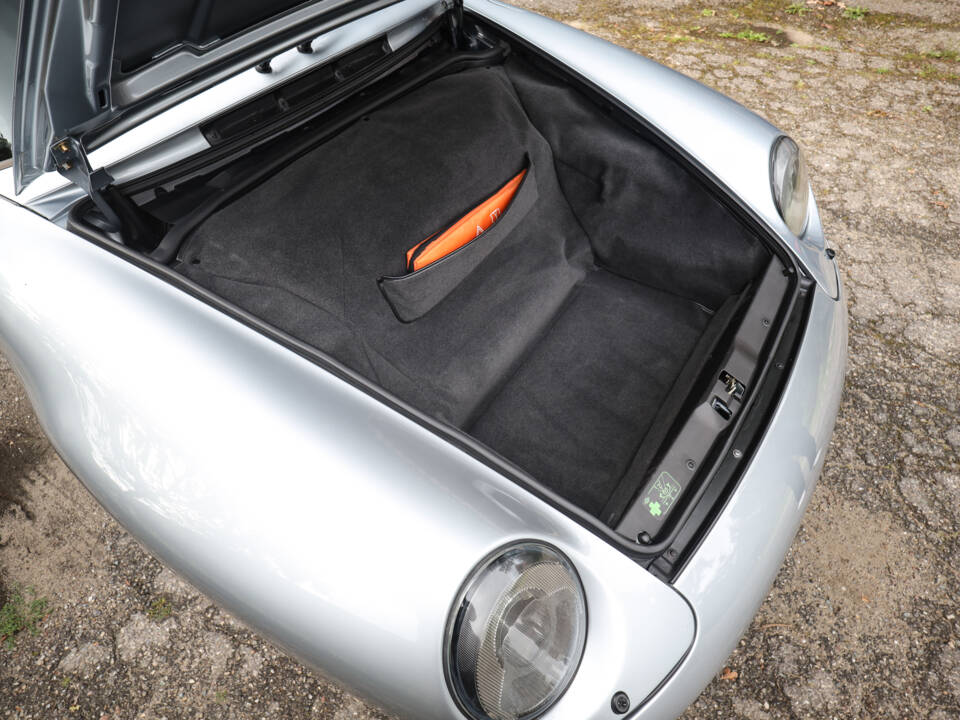 Image 25/90 de Porsche 911 Carrera 4S (1996)