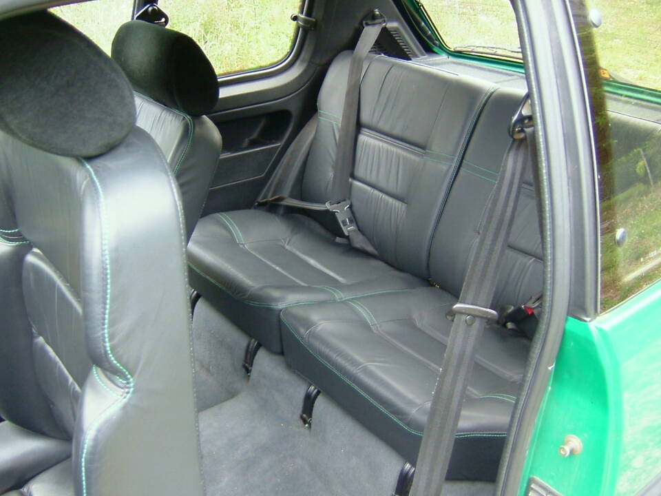 Bild 8/22 von Peugeot 205 GTi 1.9 (1990)