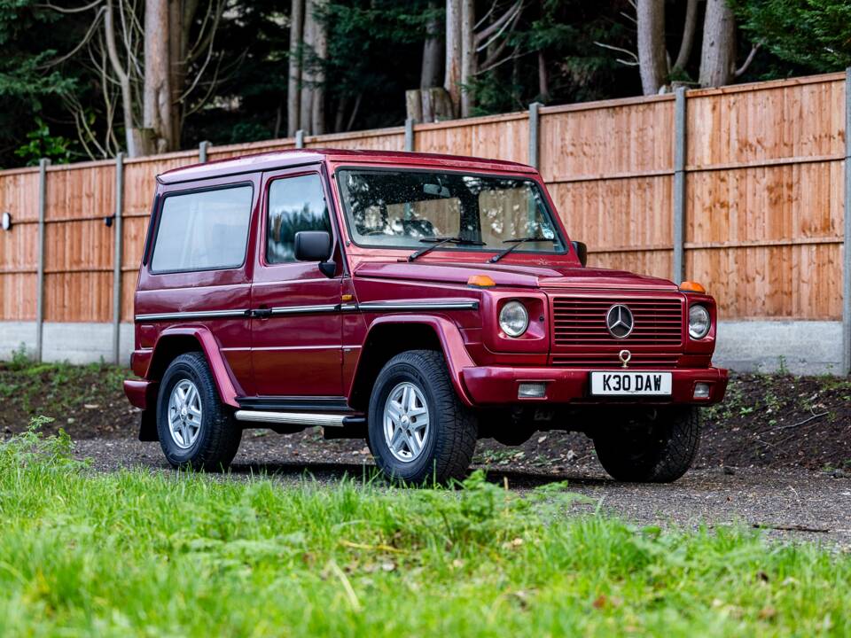 Image 8/32 of Mercedes-Benz 300 GD (kurz) (1992)