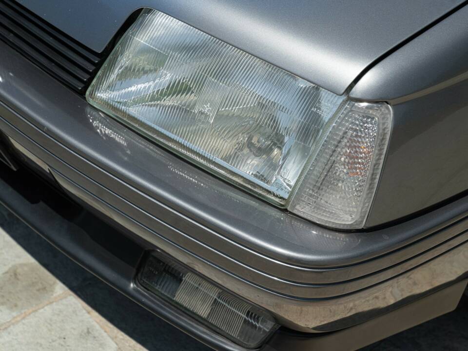 Image 12/50 de Alfa Romeo 164 2.0 (1991)