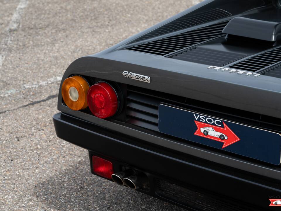 Afbeelding 36/43 van Ferrari 512 BBi (1984)