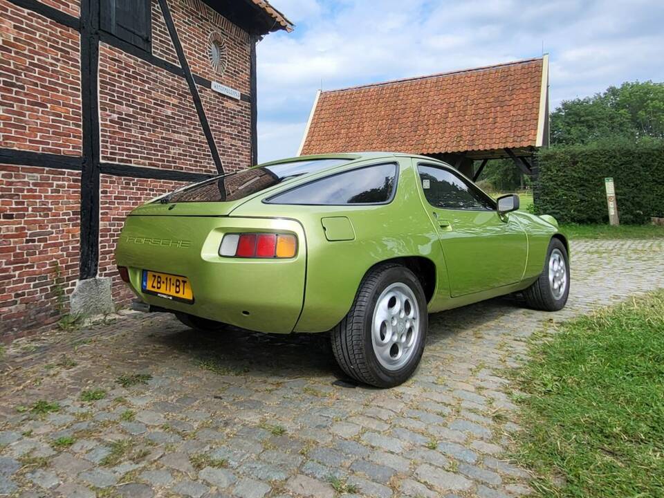 Bild 5/8 von Porsche 928 (1977)