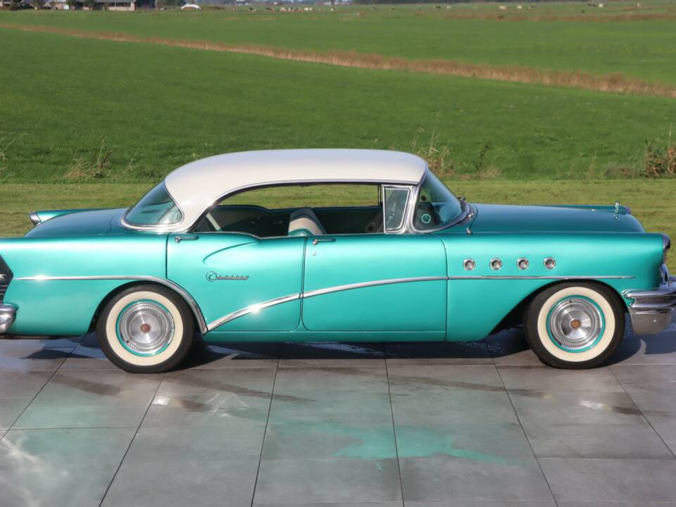 Image 4/50 of Buick 60 Century Riviera (1955)