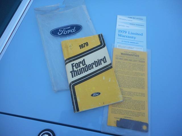 Image 17/23 of Ford Thunderbird Heritage Edition (1979)