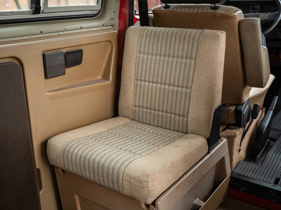 Bild 44/94 von Volkswagen T3 Transporter Syncro 2.1 (G-Kat) (1986)