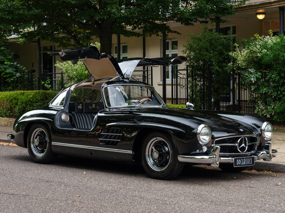 Image 3/32 of Mercedes-Benz 300 SL &quot;Gullwing&quot; (1955)