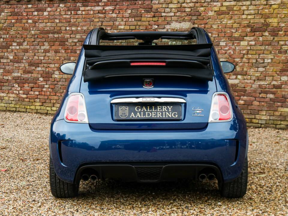 Image 6/50 of Abarth 595 Cabrio Italia (2011)