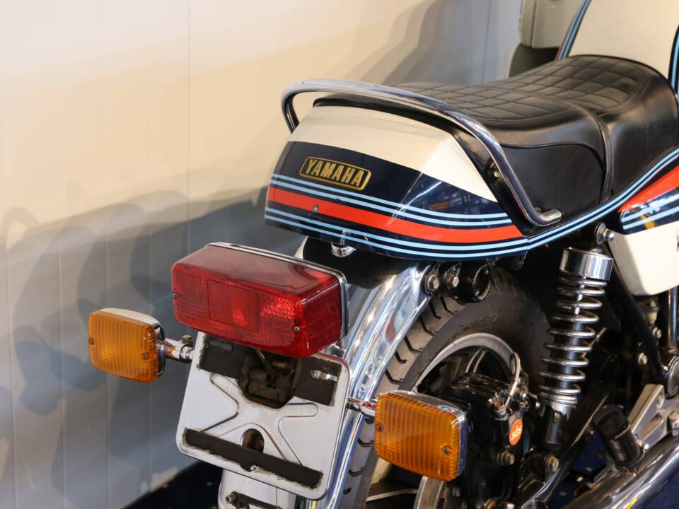 Image 4/27 of Yamaha XS 1100 (1980)
