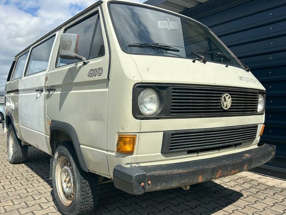 Bild 23/50 von Volkswagen T3 Kombi D Syncro 1.6 (1991)