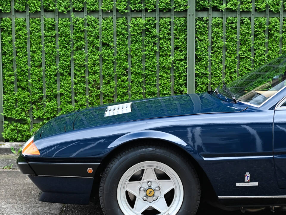 Immagine 7/40 di Ferrari 400i (1981)