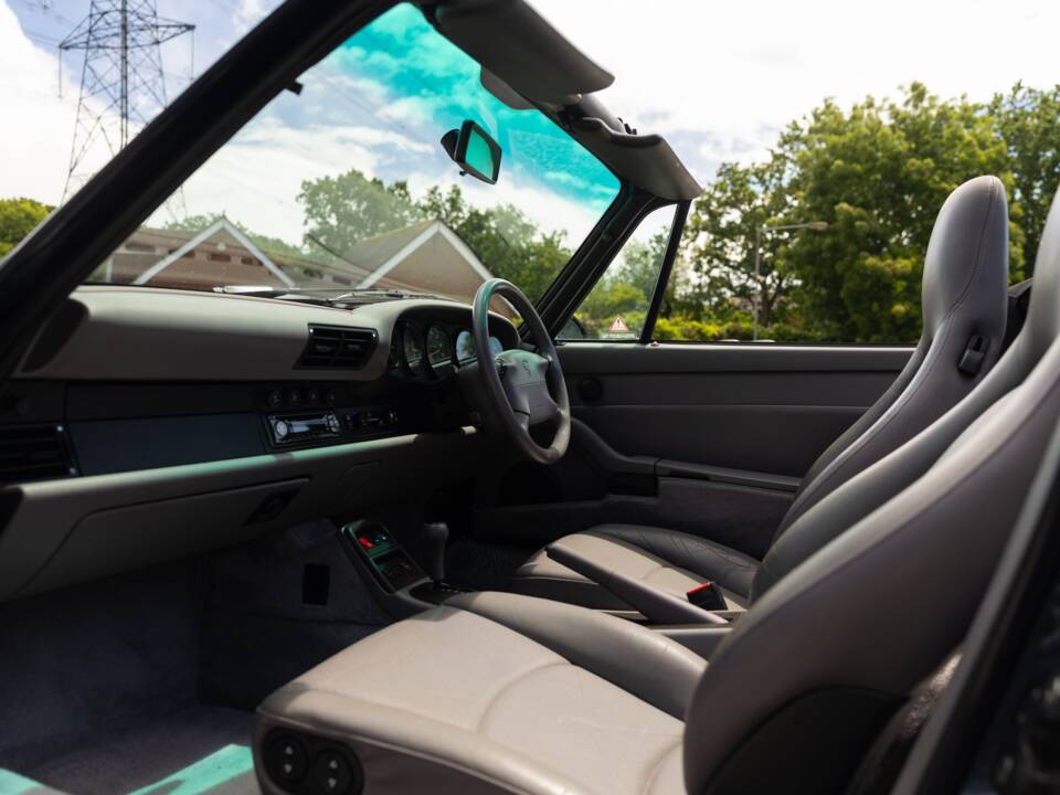 Bild 43/44 von Porsche 911 Carrera (1997)