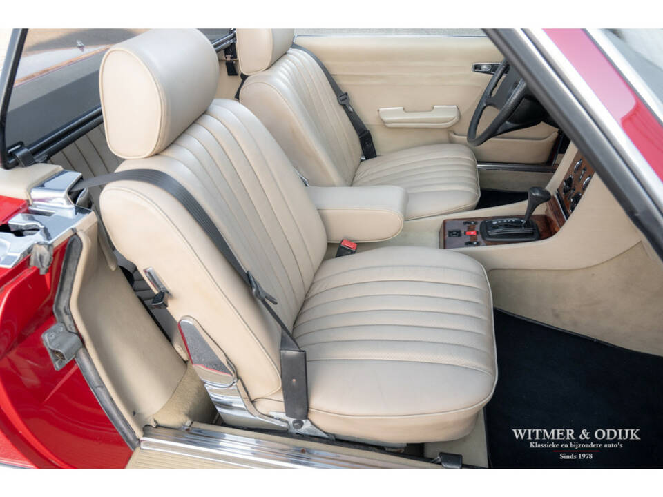 Immagine 7/28 di Mercedes-Benz 500 SL (1984)