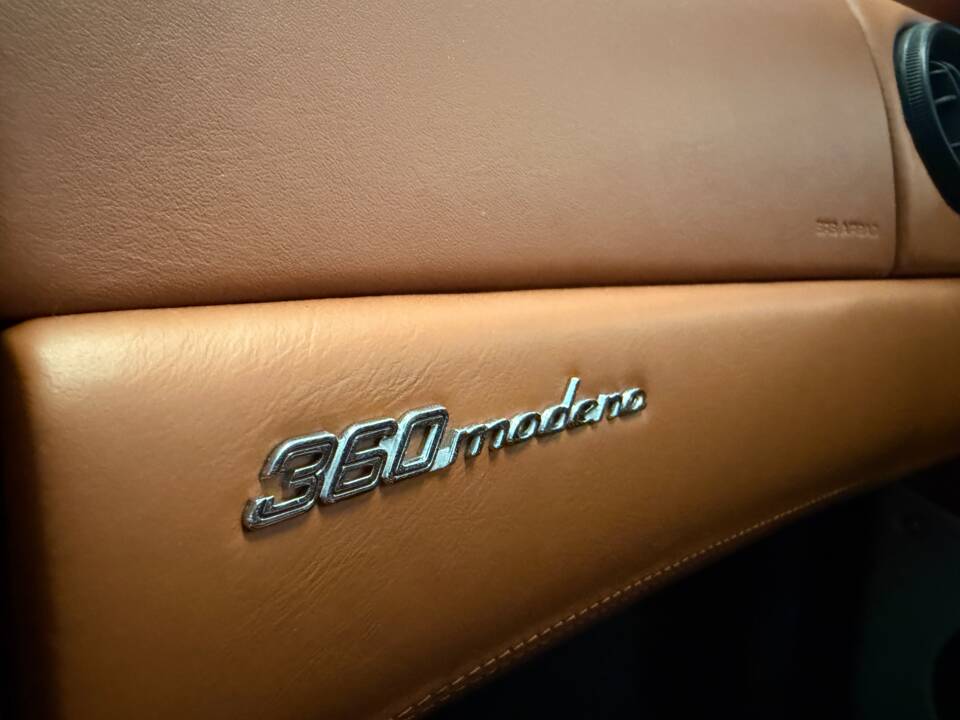 Image 14/22 of Ferrari 360 Modena (1999)