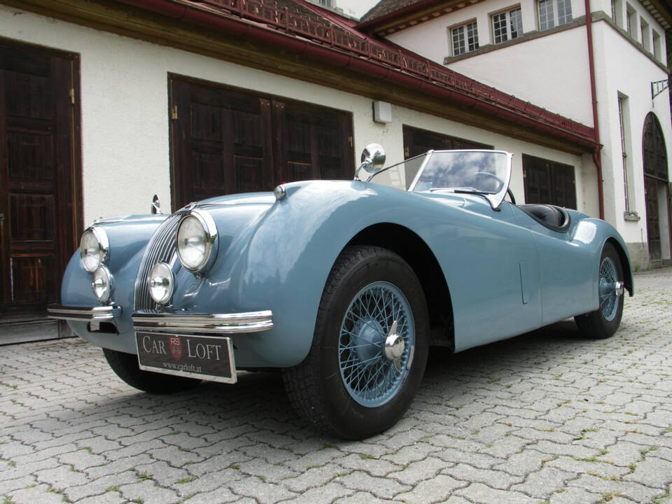 Immagine 54/54 di Jaguar XK 120 SE OTS (1953)