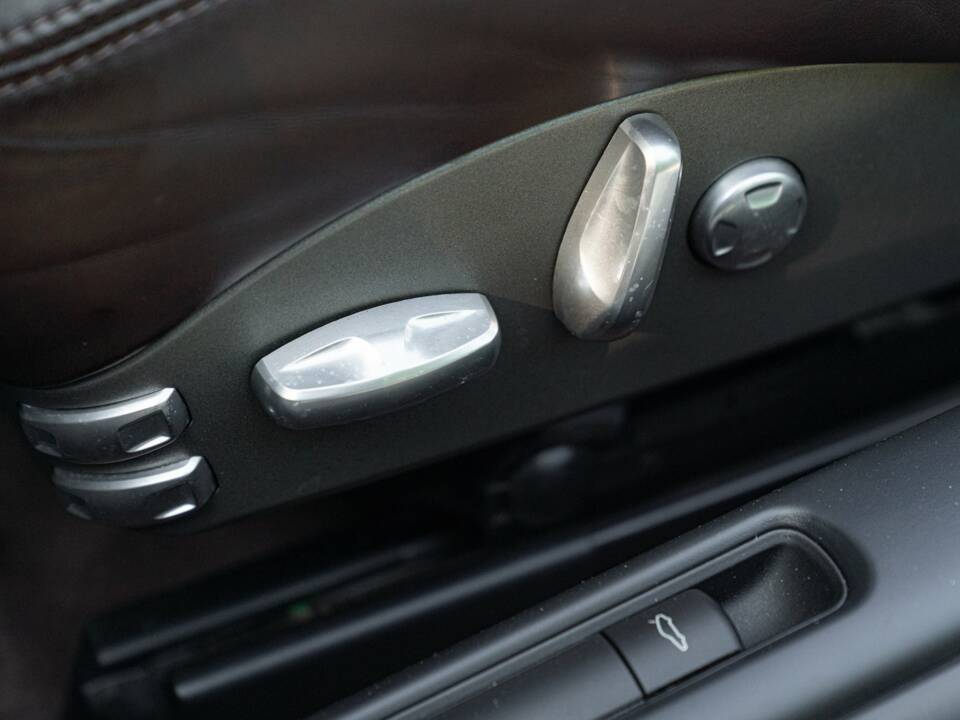 Image 40/50 of Porsche 911 Turbo (2008)