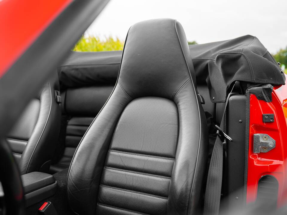 Bild 23/43 von Porsche 944 Turbo (1991)