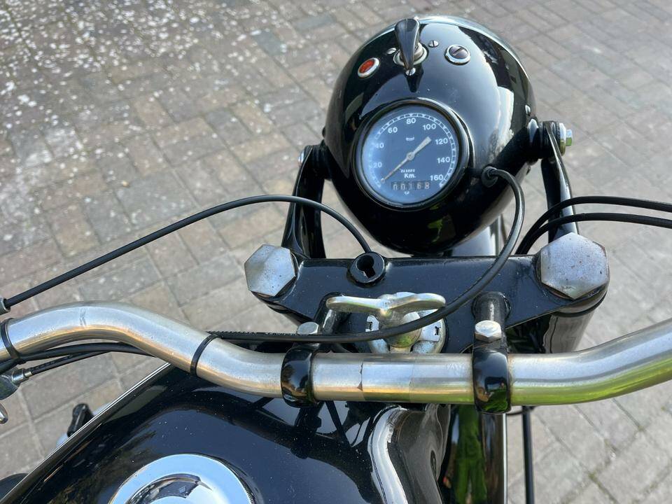 Imagen 2/5 de BMW DUMMY (1900)