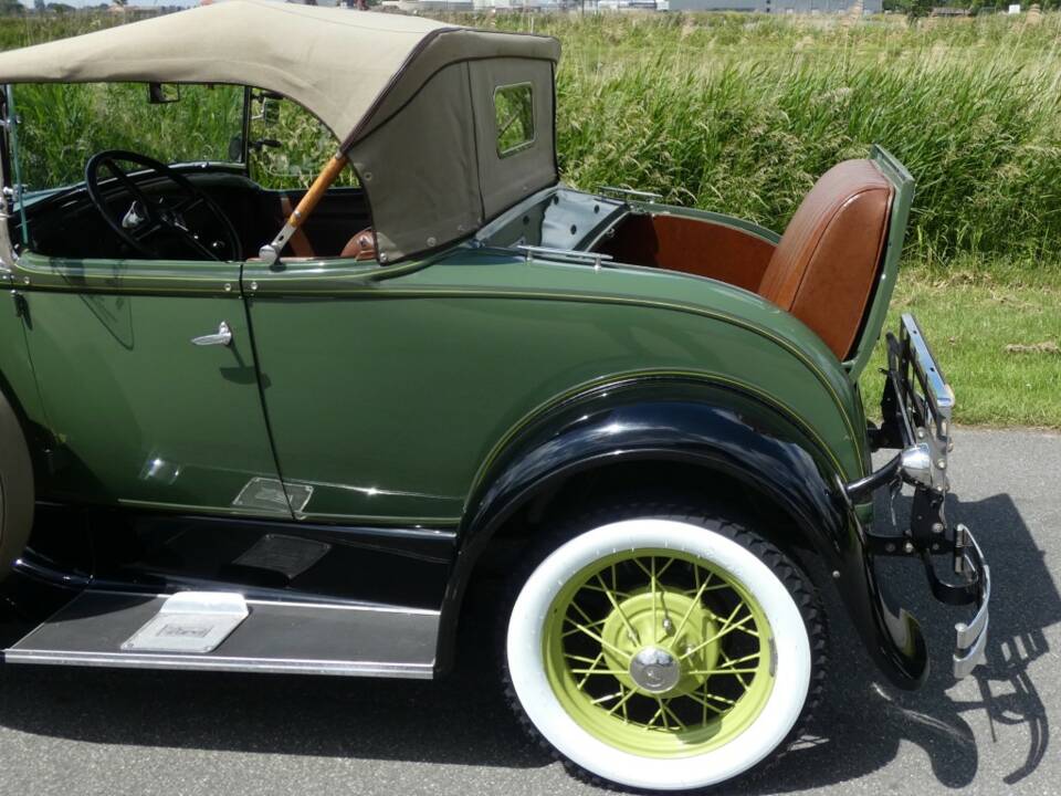 Image 8/22 of Ford Model A (1931)