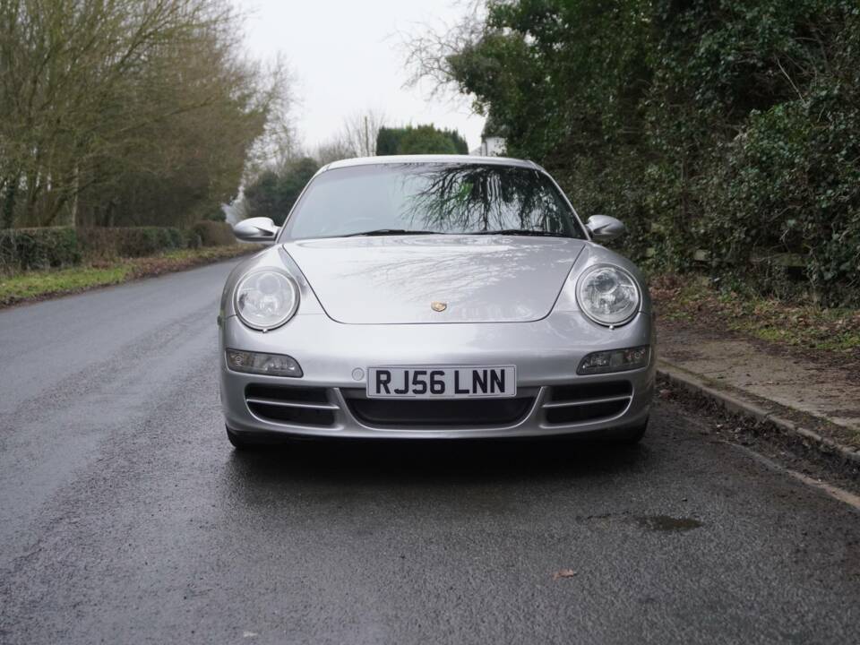 Bild 2/17 von Porsche 911 Carrera S (2006)