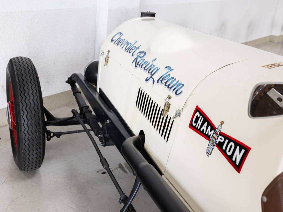 Image 21/28 of Chevrolet Serie BA Confederate Gilmore Special (1932)