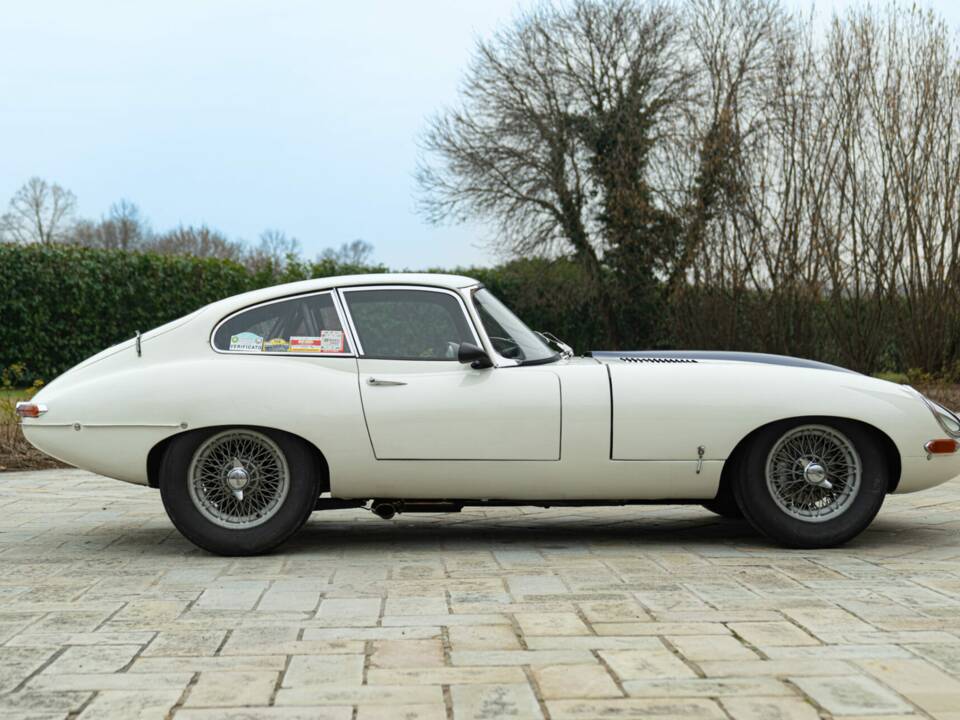 Imagen 4/50 de Jaguar E-Type 3.8 (1964)