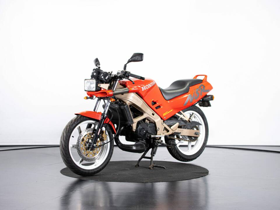Image 8/50 of Honda NSR 125 R (1990)