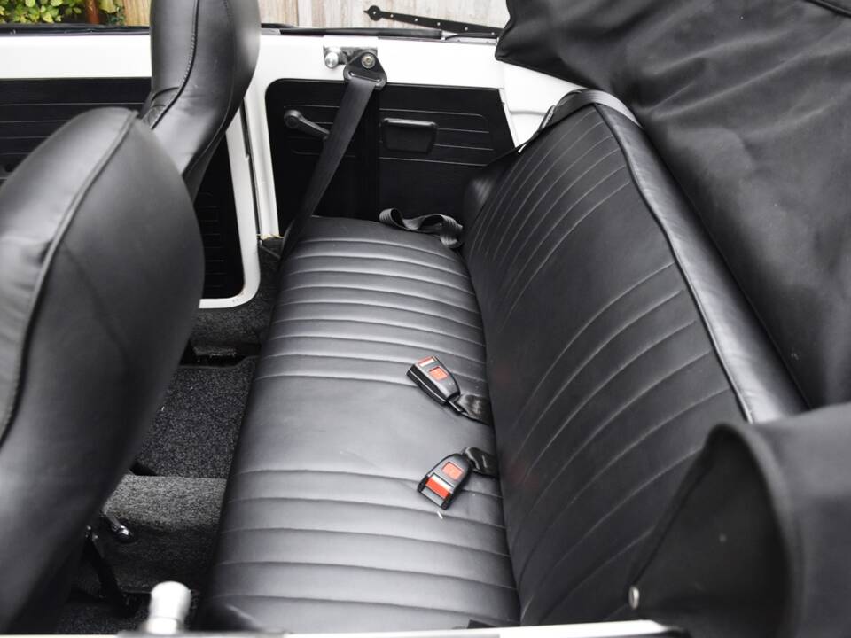 Bild 33/49 von Volkswagen Super Beetle (1979)