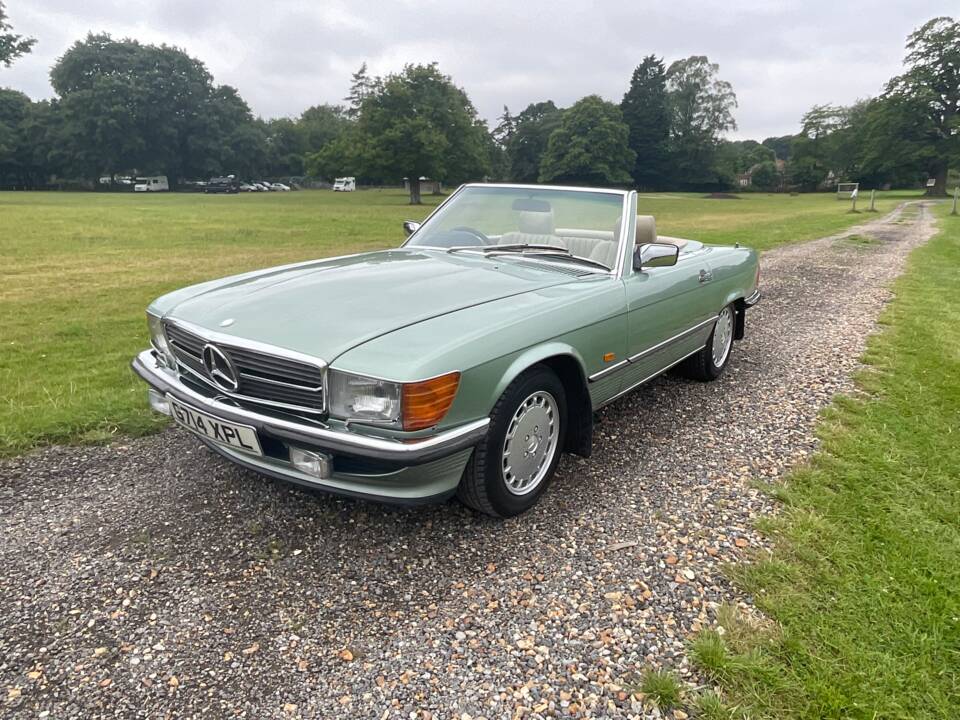 Image 3/38 of Mercedes-Benz 300 SL (1989)