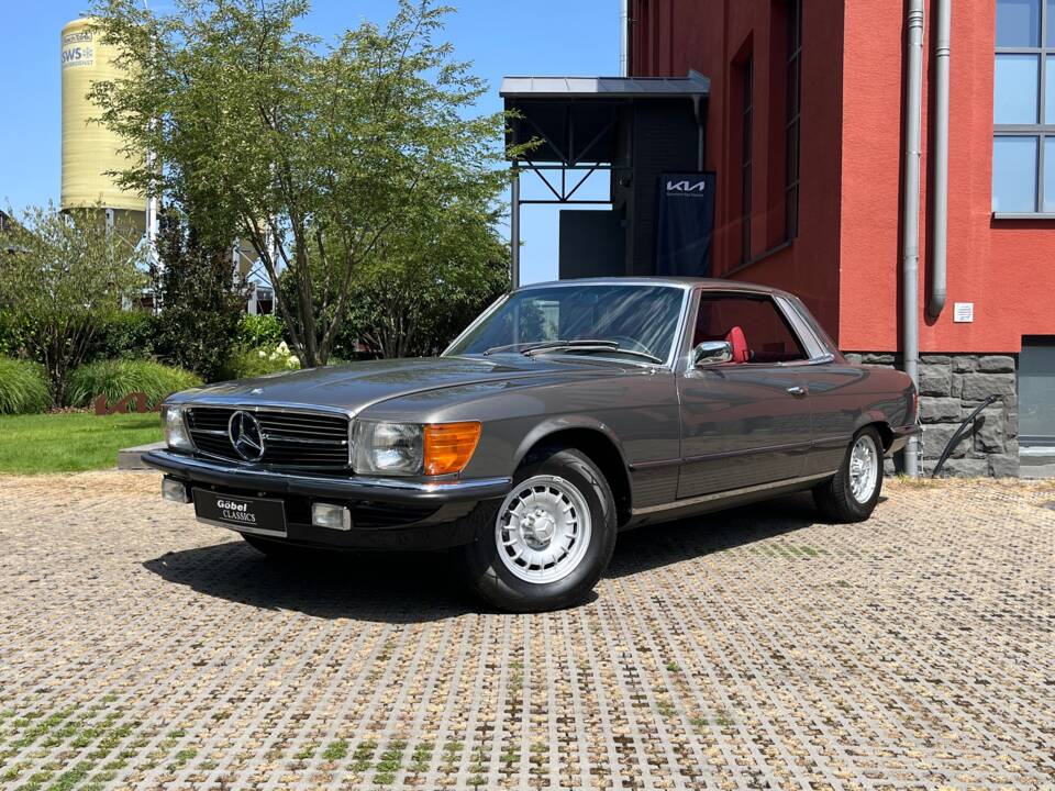 Image 1/43 de Mercedes-Benz 350 SLC (1974)
