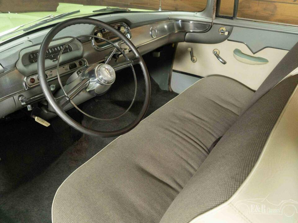 Image 14/19 of Hudson Hornet Custom (1956)