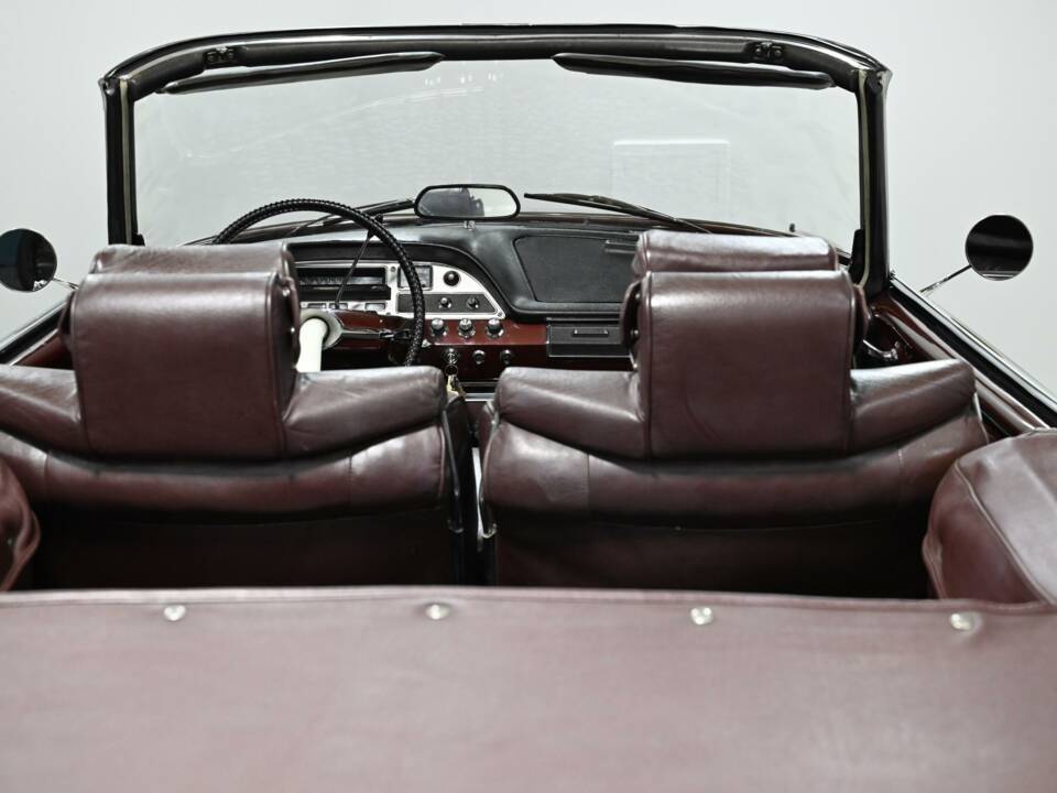 Imagen 46/50 de Citroën DS 19 Chapron (1961)