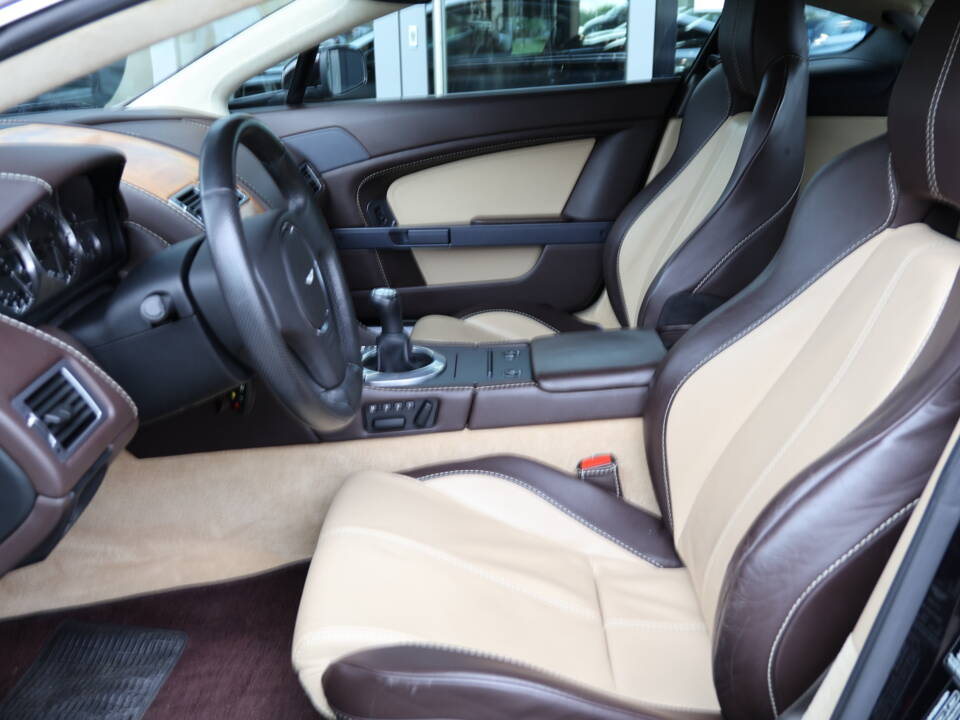 Bild 7/9 von Aston Martin V8 Vantage (2007)