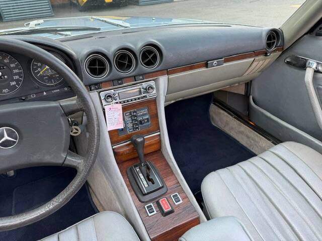 Image 15/27 de Mercedes-Benz 450 SL (1980)