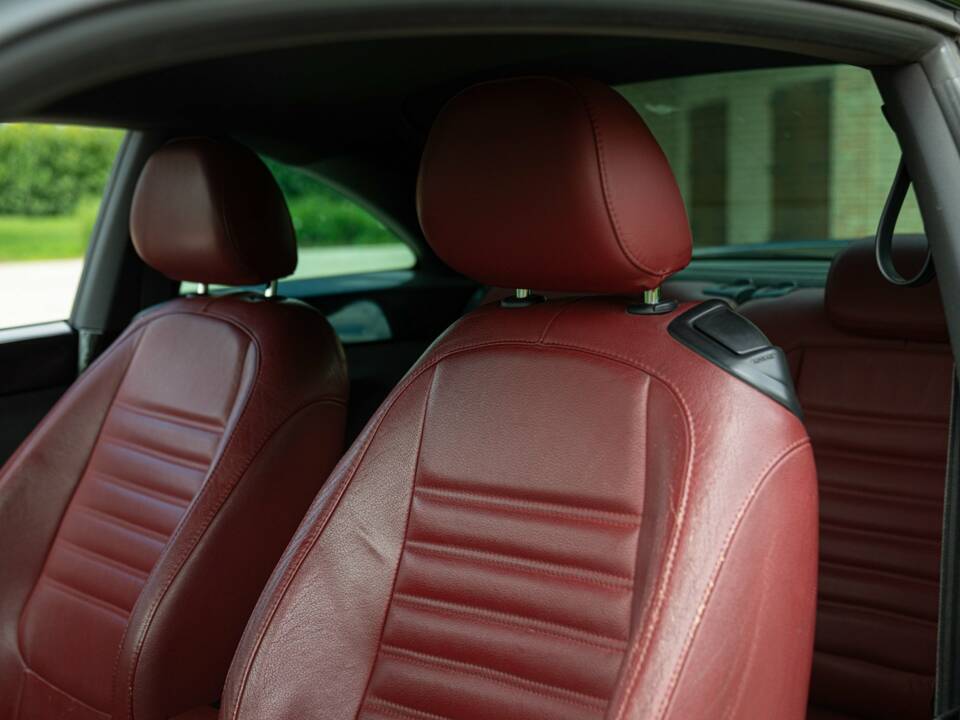 Image 31/50 of Volkswagen New Beetle 2.0 (2012)