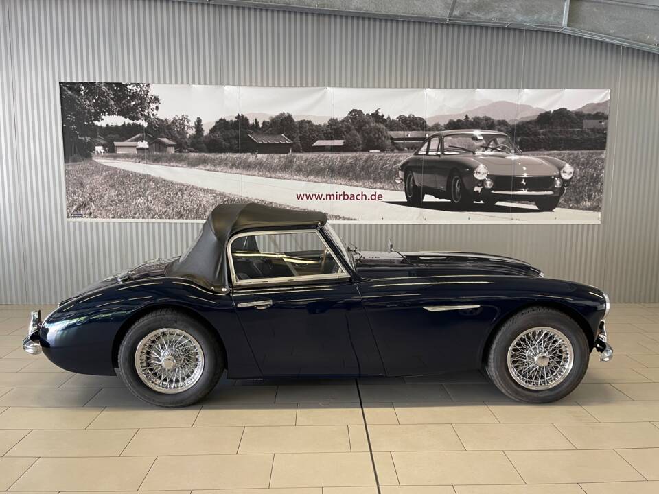 Immagine 3/16 di Austin-Healey 3000 Mk II (BN7) (1962)