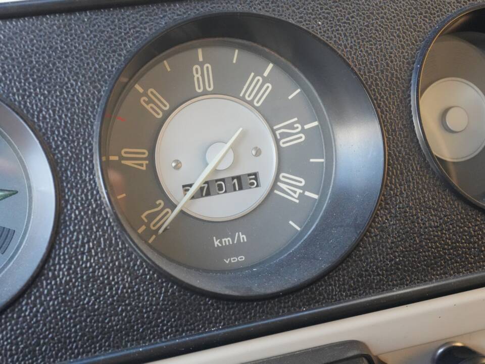 Bild 9/16 von Volkswagen T2a Kleinbus (1967)
