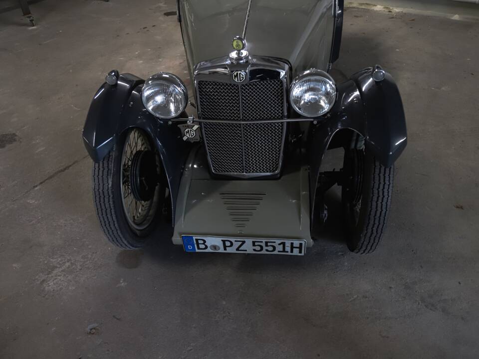 Image 22/66 of MG J1 Midget (1932)