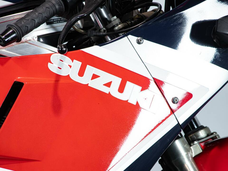Afbeelding 45/50 van Egli-Suzuki GSX-R 1100 (1986)