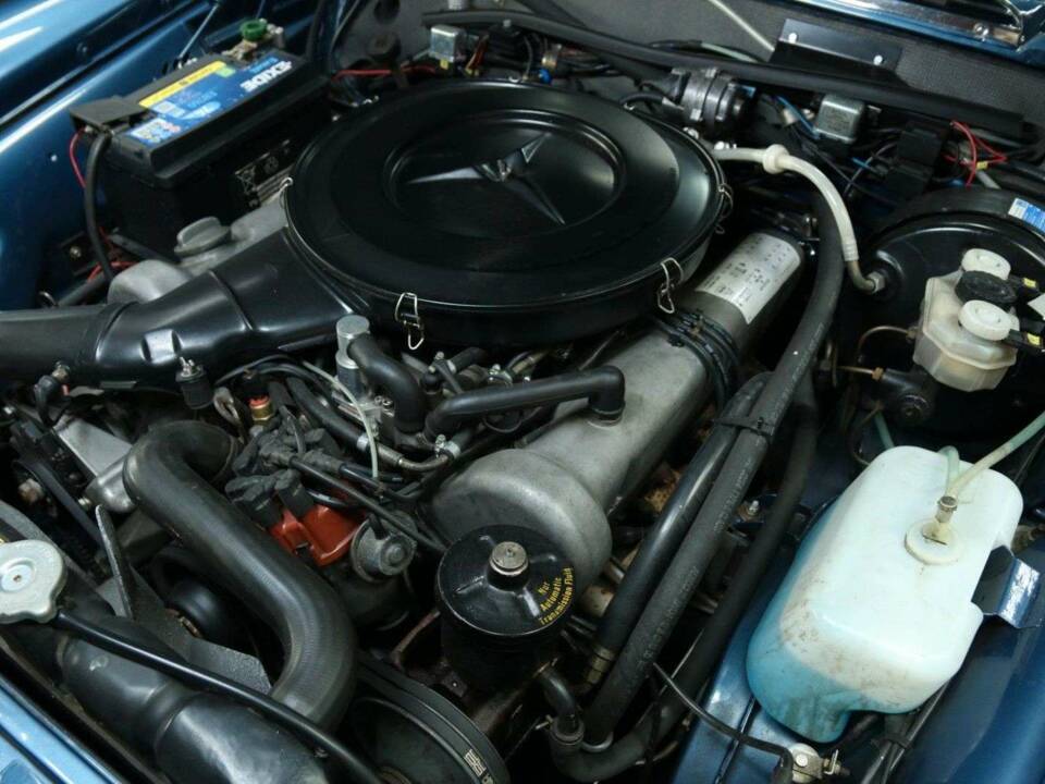 Image 41/50 of Mercedes-Benz 280 SE 3,5 (1971)