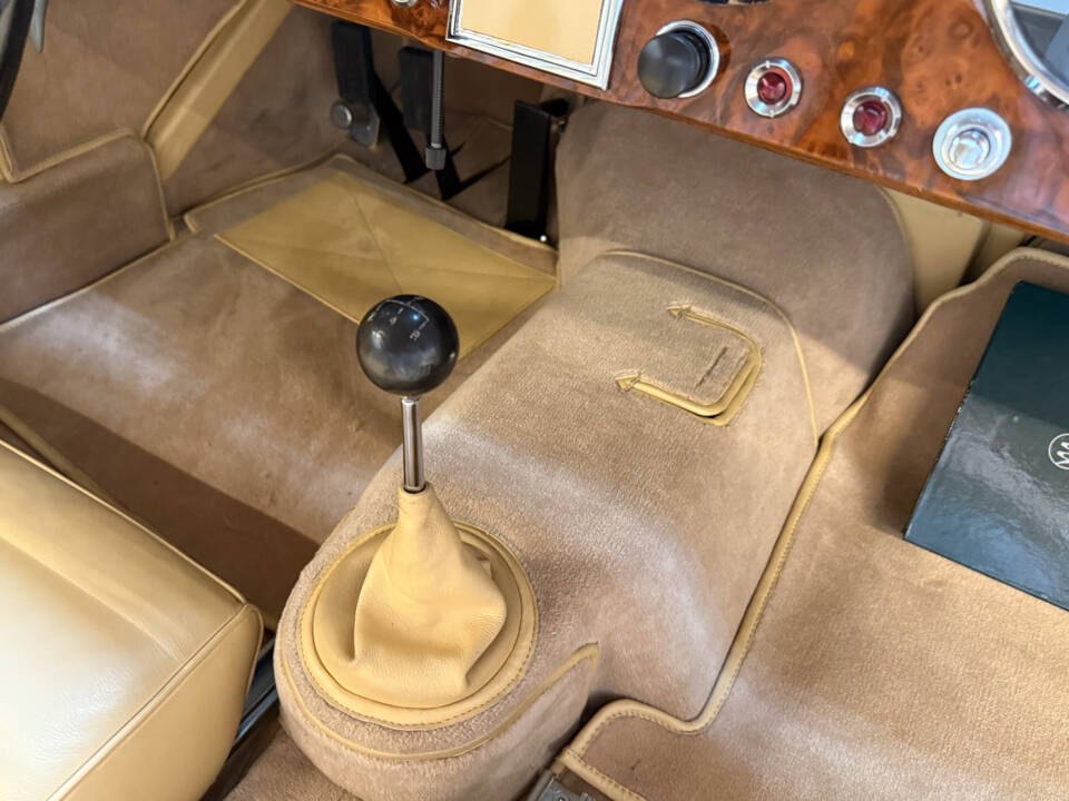 Bild 18/37 von Aston Martin DB 2&#x2F;4 Mk I (1955)
