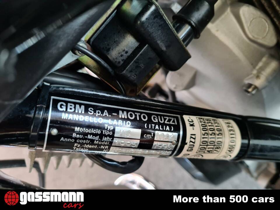 Image 14/15 of Moto Guzzi DUMMY (1995)