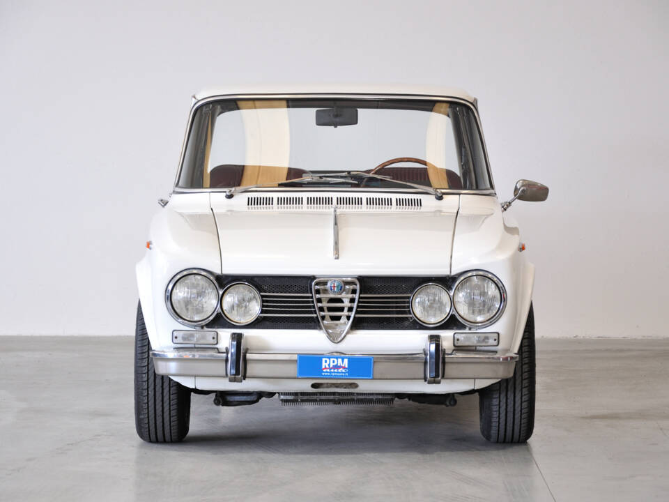 Image 44/63 of Alfa Romeo Giulia 1600 Super Biscione (1969)