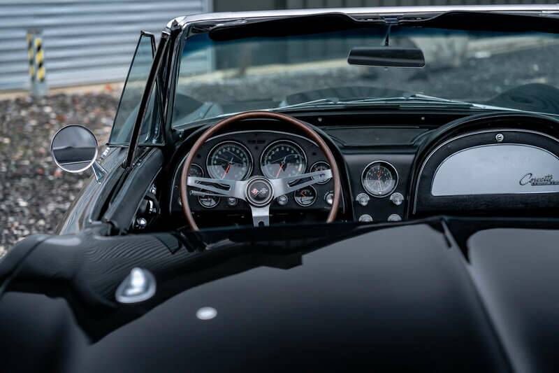 Image 20/50 of Chevrolet Corvette Sting Ray Convertible (1965)