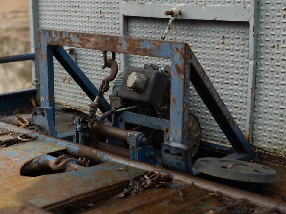 Bild 27/42 von Mercedes-Benz T2 608D (1982)