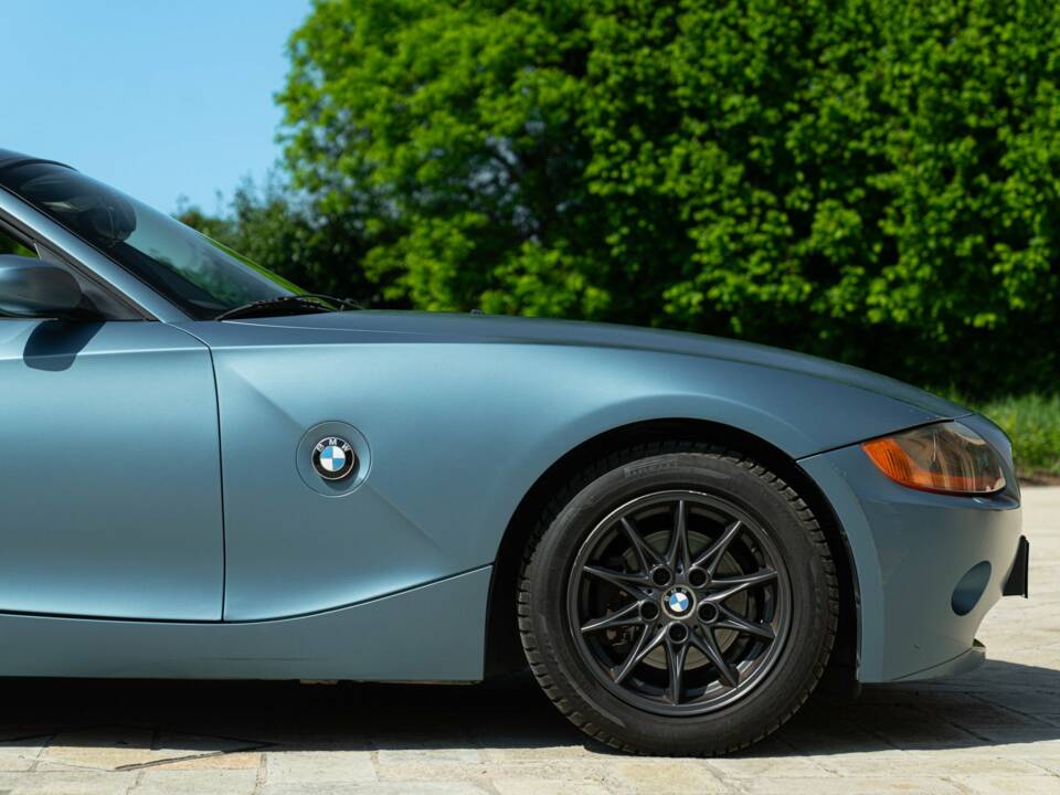 Image 22/49 of BMW Z4 2.2i (2004)